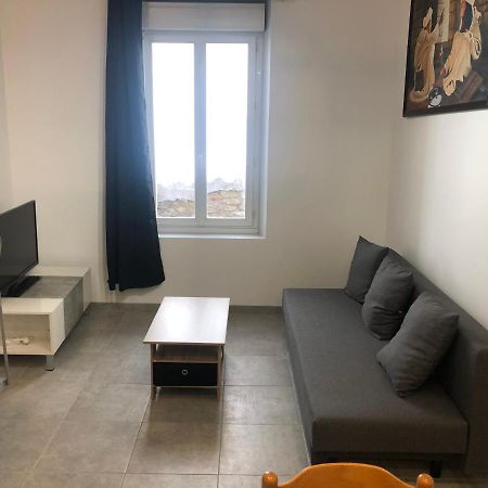 Appartement En Centre Ville Йер Экстерьер фото