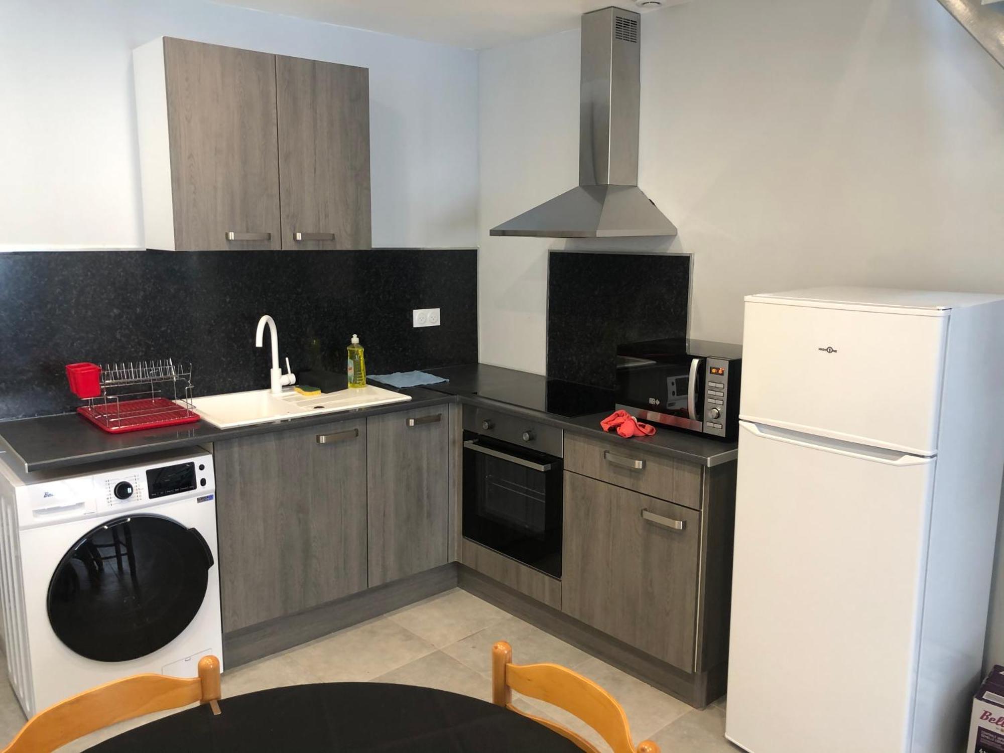 Appartement En Centre Ville Йер Экстерьер фото